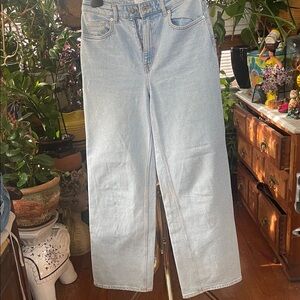 & Other Stories Light Wash Straight Leg Jeans